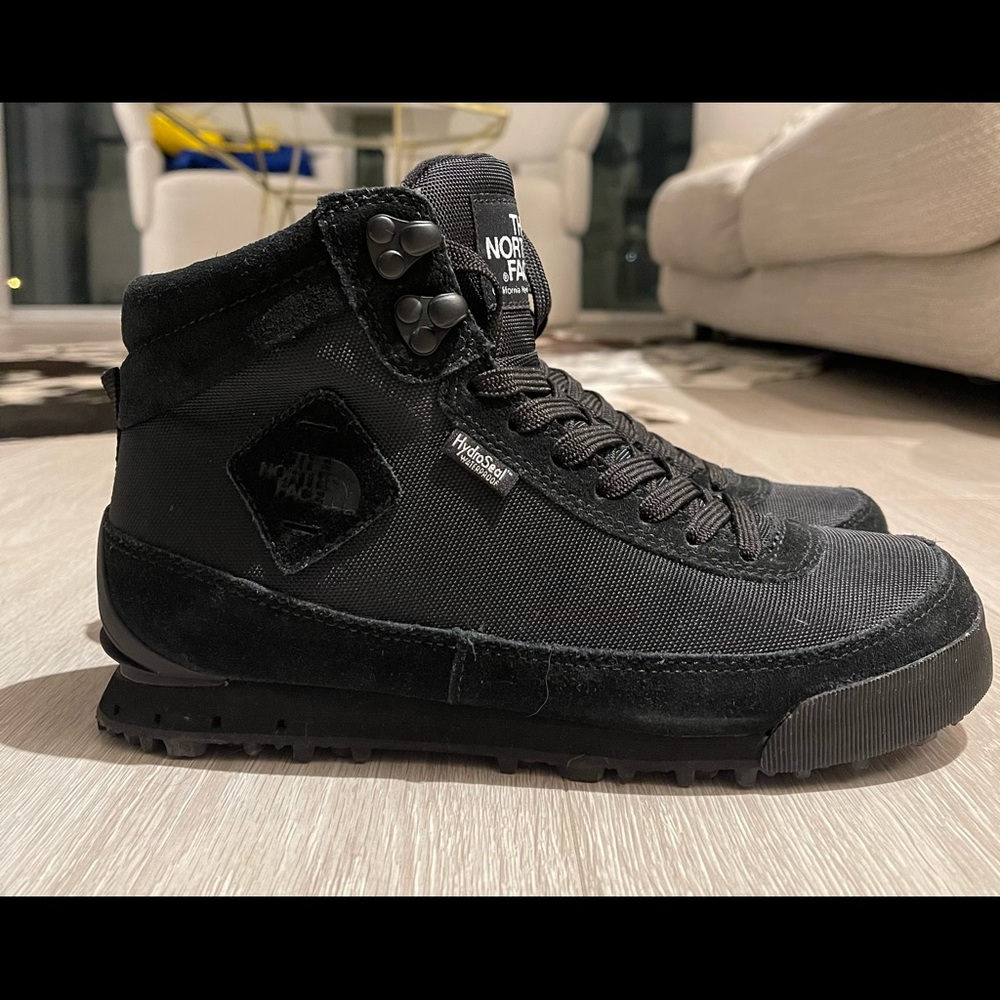 North Face Women’s Back-To-Berkeley Waterproof Boot